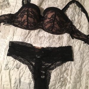 Sexy bra and panty set lace